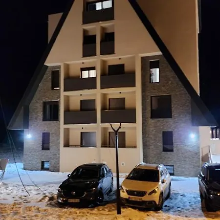Apartment 17 Divcibare